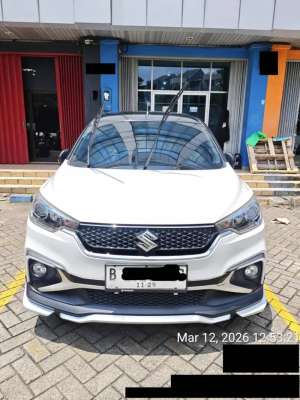 Jual bekas SUZUKI ERTIGA HYBRID 2024 MULUS LUAR DALAM,lokasi di Jakarta Pusat