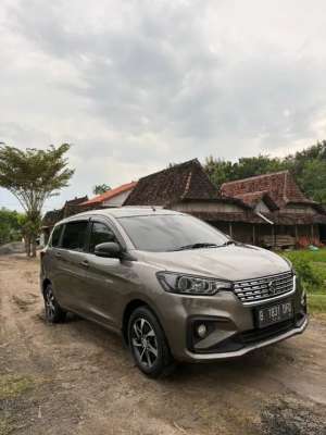 Jual bekas SUZUKI ERTIGA MATIC TH. 2021,lokasi di Ngawi Kab.