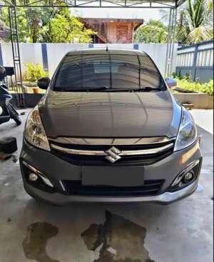 Jual bekas Suzuki Ertiga Tipe SDX Manual 2017,lokasi di Batam Kota