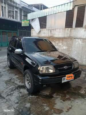 Jual bekas Suzuki Escudo 1.6 CC,lokasi di Medan Kota