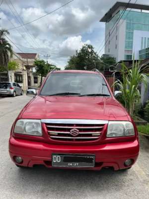 Jual bekas Suzuki Escudo 2002, sangat terawatsiap pakai,lokasi di Makassar Kota