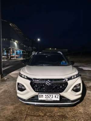 Jual bekas Suzuki fronx sgx two tone AT,lokasi di  ,Kuantan Singingi Kab.