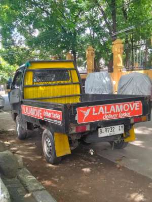 Jual bekas Suzuki Futura 2004 Bensin,lokasi di Bekasi Kota