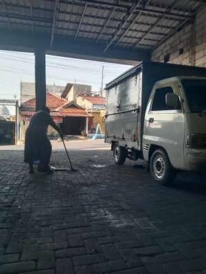 Jual bekas Suzuki Futura 2008 Bensin,lokasi di Semarang Kota