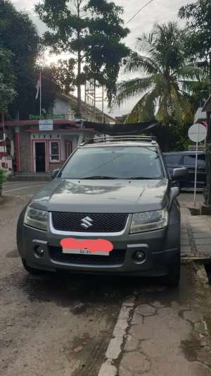 Jual bekas Suzuki Grand vitara JLX 2000cc th 2007,lokasi di Depok Kota