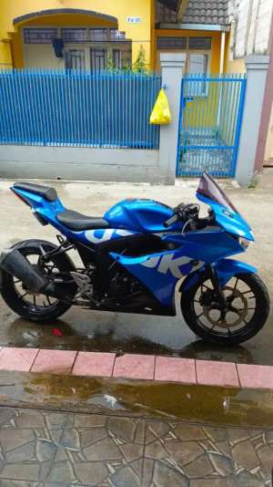 Jual bekas Suzuki gsx 150 normal,lokasi di Bandung Kab.
