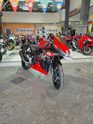 Jual bekas Suzuki GSX 150 R keyless 2023, Wildan Sanjaya Motor Bandung,lokasi di Bandung Kota