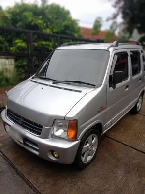 Jual bekas Suzuki Karimun Kotak 2001 Bensin,lokasi di Bogor Kota