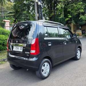 Jual bekas Suzuki Karimun Wagon 2016 Bensin,lokasi di Bekasi Kab.