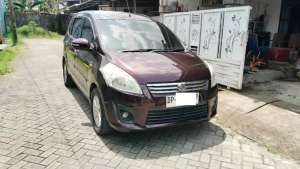 Jual bekas Suzuki R3 1.2 manualtahun 2012,lokasi di Gowa Kab.