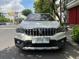 Jual bekas SUZUKI SCROSS OVER Matic 2022Odo 26 RB,lokasi di Sidoarjo  Kab.