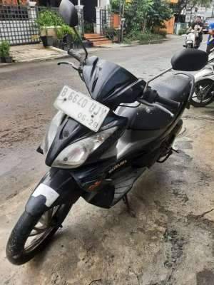 Jual bekas Suzuki SKYWAVE 2008 ss lengkap mesin bagus pajak hidup plat B DKI,lokasi di Bekasi Kota