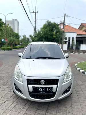Jual bekas Suzuki splash 1.2 DR mt 2015 bisa kredit DP 0,lokasi di Surabaya Kota