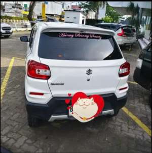 Jual bekas Suzuki Spresso warna putih 2024,lokasi di Jakarta Timur