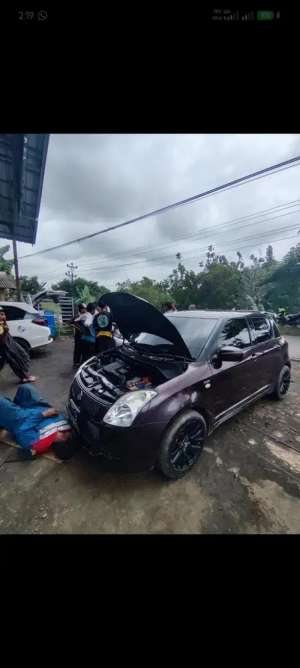 Suzuki Swift 2010 Bensin , tersedia melalui melalui situs Olx