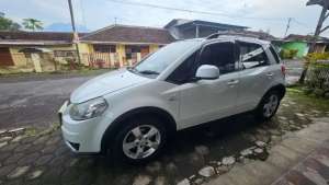 Jual bekas Suzuki sx4 matic 2011,lokasi di Banyuwangi  Kab.