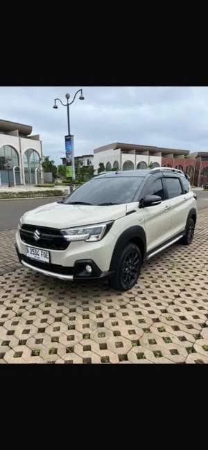Jual bekas Suzuki XL7 2024 Bensin,lokasi di Bogor Kab.