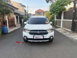 Jual bekas Suzuki XL7 Beta 1.5 AT 2022 Putih,lokasi di Jakarta Timur