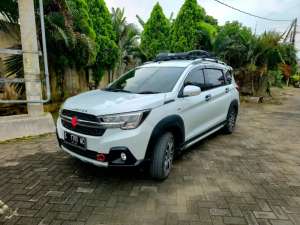 Suzuki XL7 Low KM Th 2020 Warna Putih Mutiara , tersedia melalui melalui situs Olx