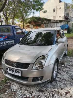 Jual bekas Swift Matic 2009 Mulus,lokasi di Bogor Kab.