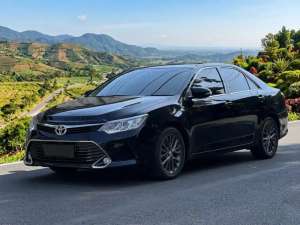 Jual bekas T CAMRY 2.5 V AT 2017,lokasi di Surabaya Kota