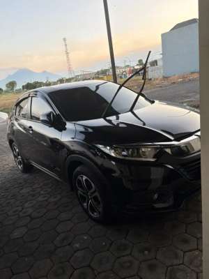 Jual bekas Take over oper kredit Honda HR-V 2019 Bensin,lokasi di Sidoarjo  Kab.