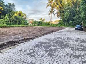 Tanah Apik 700 meter Kampus UII Yogyakarta Lingkungan Kost Mahasiswa lokasi di Sleman Kab., tersedia melalui melalui situs Olx