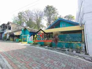 Tanah Area kampus UNS Ngoresan Jebres SOLO Surakarta lokasi di Surakarta Kota, tersedia melalui melalui situs Olx