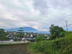 tanah bagus buat perumahan villa view bagus di sumber sekar dau perbatasan malang batu view cakep sekali pegunungan dan city light akses jalan lebar dan sudah padat penduduk lokasi di Junrejo, tersedia melalui melalui situs Olx