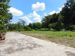 Tanah cocok bangun Kost eksklusif belakang Kampus UII Kaliurang lokasi di Sleman Kab., tersedia melalui melalui situs Olx