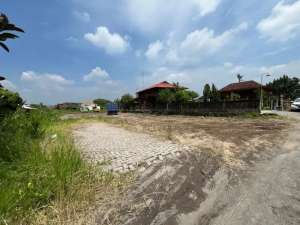 TANAH COCOK RUMAH VILLA DI UTARA KAMPUS UGM , SHM P lokasi di Yogyakarta Kota, tersedia melalui melalui situs Olx