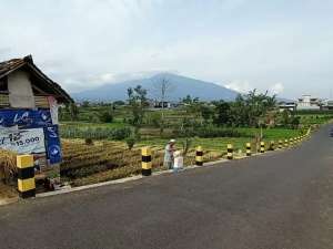 Tanah Cocok Untuk Kebun Atau Bangunan Villa View Sunset Kota Batu lokasi di Batu Kota, tersedia melalui melalui situs Olx