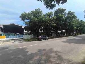 Tanah dan Bangunan lokasi di Bekasi Kab., tersedia melalui melalui situs Olx