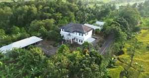 Tanah Darat Luas 15.000mBangunan lokasi di Bandung Kota, tersedia melalui melalui situs Olx