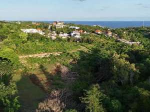 Tanah di Belimbing Sari, pecatu baliLokasi Jl. Belimbing Sari, dekat Sunday Beach Club lokasi di Kab. Badung, tersedia melalui melalui situs Olx