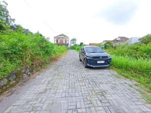 Tanah di Jl. Damai Sleman Dekat Kampus UGM SHM Pekarangan lokasi di Sleman Kab., tersedia melalui melalui situs Olx