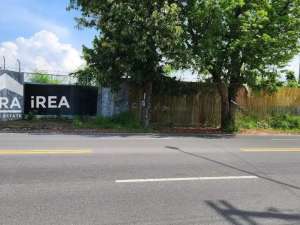 TANAH DISEWAKAN DI SOLO COLOMADU DEKAT DE TJOLOMADOE lokasi di Karanganyar Kab., tersedia melalui melalui situs Olx