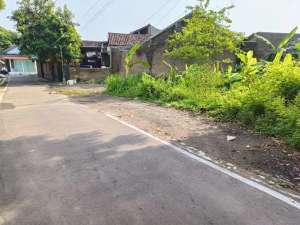 Tanah gawanan colomadu cocok untuk kos atau hunian 233m lokasi di Karanganyar Kab., tersedia melalui melalui situs Olx