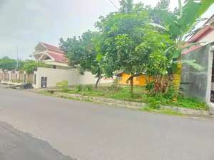 Tanah Jl Palagan Jongke Dekat UGM, UNY, SCH, JCM, UTY, MMTC, RSA UGM lokasi di Yogyakarta Kota, tersedia melalui melalui situs Olx