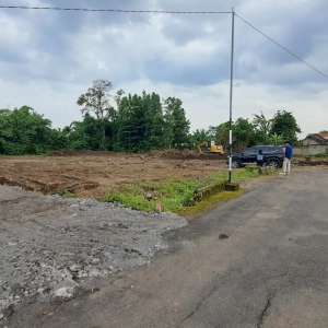 Tanah Jogja Murah Utara Stadion Maguwo lokasi di Sleman Kab., tersedia melalui melalui situs Olx