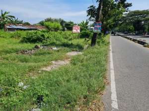 Tanah Jogja Ringroad Timur Tepi Jalan Area Banguntapan lokasi di Yogyakarta Kota, tersedia melalui melalui situs Olx