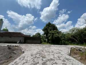 Tanah Kalasan 10 Menit Bandara Adisucipto lokasi di Sleman Kab., tersedia melalui melalui situs Olx