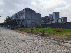 TANAH KAVLING CLUSTER NWE LEGIAN GUMPANG KARTASURA SOLO lokasi di Surakarta Kota, tersedia melalui melalui situs Olx