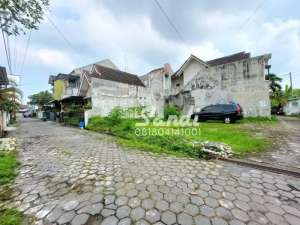 Tanah Kavling Hook dlm Perumahan Condong Catur dkt Pakuwon Mall, RSCC lokasi di Sleman Kab., tersedia melalui melalui situs Olx