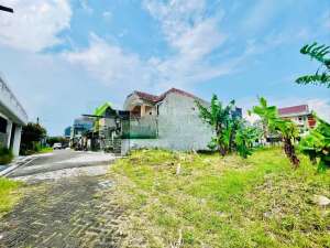 TANAH KAVLING JALAN PINANG MERAH SUHAT LOWOKWARU MALANG lokasi di Malang Kota, tersedia melalui melalui situs Olx