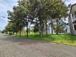 Tanah Kavling Kawasan Elite di Boulevard Araya Golf Malang lokasi di Malang Kota, tersedia melalui melalui situs Olx