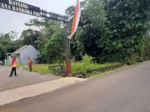 Tanah Kavling murah Banjararum Singosari Malang Pinggir jalan aspal lokasi di Malang Kab., tersedia melalui melalui situs Olx