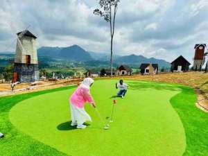 Tanah Kavling Nuansa EROPA SHM Bangun VILLA ada MINI GOLF View Gunung 500 MDPL Strategis Jalur Wisata PUNCAK 2 Bogor lokasi di Bogor Kab., tersedia melalui melalui situs Olx