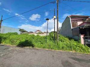 Tanah Kavling Perumahan Elite Puncak Dieng Selangkah ke Kampus UB Kedokteran lokasi di Malang Kota, tersedia melalui melalui situs Olx