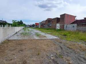 tanah kavlingan termurah di gentan timur luwes gentan sertifikat ready unit terbatas promo tahun baru lokasi di Surakarta Kota, tersedia melalui melalui situs Olx